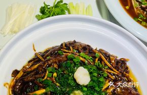 Sizzling Eel Strips with Handmade Thin Pancakes