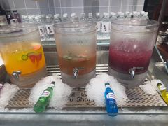 -金滏山·烤肉海鲜火锅自助(襄阳万达店)