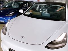 -TESLA 特斯拉(上海太古汇体验店)
