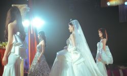 -派丽莫Pellimo原创设计婚纱品牌