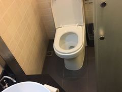 卫生间-如家云上四季连锁酒店(昆明东风广场地铁站店)