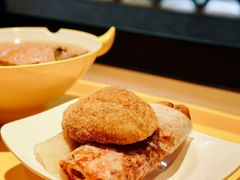 包饼油条-黔真牛原汤牛肉粉