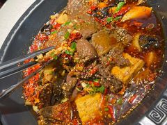 -江湖小牛·水煮牛排火锅(欧亚新生活购物广场店)