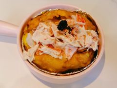 烟熏三文鱼风味芝士烤土豆-库滋明·俄罗斯特色美食(中央大街店)