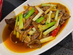 -万重锦·人文川菜馆(骡马市店)