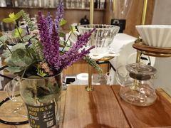 -ZING COFFEE 镜咖啡