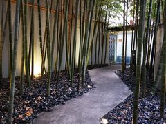 门面-穹六人间 people 6(岳阳路店)