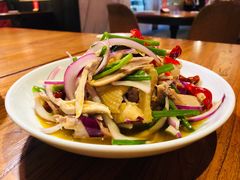 新疆椒麻鸡-纳瓦新疆菜(银都店)
