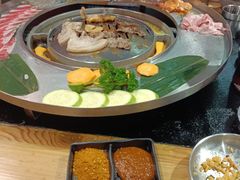 -哈哈碳都·牛肋条无限自助烤肉(宝龙店)