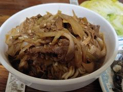 羊肉汆面-老爆肚满五香烧牛羊肉