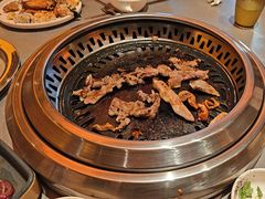 -黑金·寻焰自助百汇·烤肉·火锅(中街店)