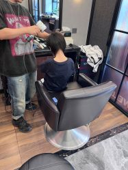 -Z.X HAIR SALON张新美业