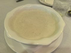 奶油蘑菇汤-老井俄式餐厅