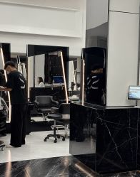 -SWANK SALON
