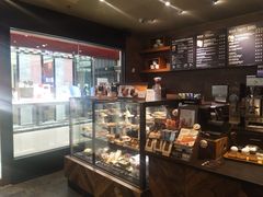 面包甜点陈列柜-星巴克(重庆新世纪凯瑞商都店)