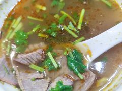 -黄阿姨锅贴大王(万航渡路店)