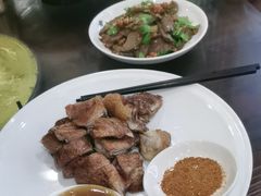 -老唐三下锅 ·张家界地标美食(溪布街店)