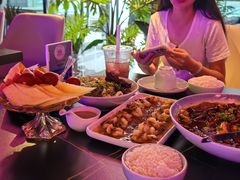 -粉墨特色菜·烧烤音乐酒馆