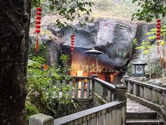 -石峰岩寺