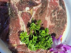 招牌黑椒大块牛排-外婆掌柜·东北家庭烤肉(托乐嘉店)