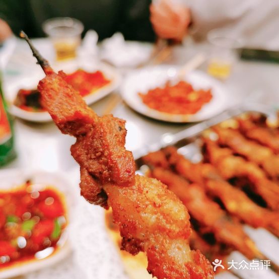 民族团结烤烧店