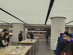 -华为智能生活馆(上海中山公园龙之梦)