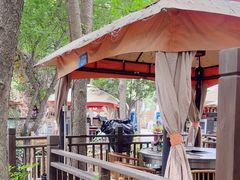 -二荆条·蜀鲜汇城市森林火锅