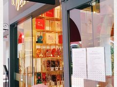 -VENCHI 闻绮(上海佛罗伦萨小镇店)