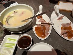 鸭架豆腐汤-金鸭季·北京烤鸭(深业上城店)
