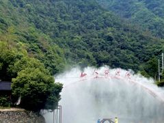 -仙人谷漂流景区