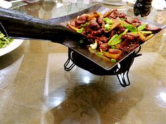 -老码头黑皮肘子锅包肉熏酱水饺(文政街店)