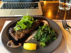 -Cha Café and Bistro