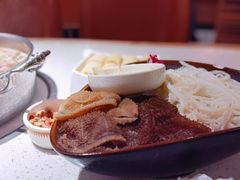 -左庭右院鲜牛肉火锅(环球港店)