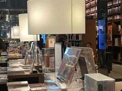 -茑屋书店(天目里店)