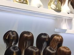 -LAQUEEN 时尚健康假发(万象城总店)