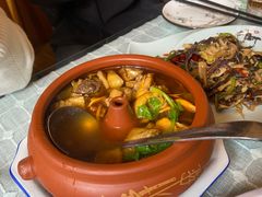 -小厨子私房菜·云南美食店