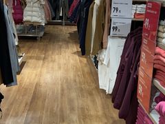 -优衣库(哈尔滨中央大街店)