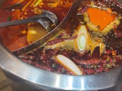-黔哆哆地摊酸汤火锅(清湖店)