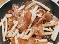 -黄泥岗·地道湖北菜(奥特莱斯店)