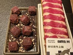 -三出山火锅(南京万象天地店)