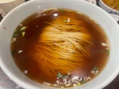 红汤面底-裕兴记•蟹黄面馆(人民广场店)