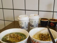 -矮子粉店1985·长沙米粉(湘春路店)