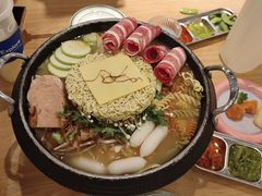 -WOW LUCKY创意韩料(龙阳广场店)