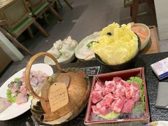 -得意咚瓜·顺德鱼生·冬瓜火锅(深圳首店)