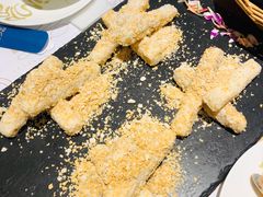 -罗氏十三活虾餐厅(光谷K11购物艺术中心店)
