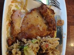 -玛格萝妮比萨屋(四平店)