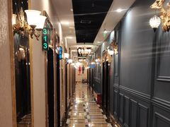 -唱吧麦颂KTV(松江五龙商业广场店)