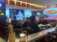 -川流不息·地道川菜·小龙虾(松东路店)