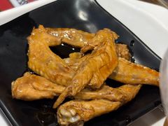 -何记花甲(海岸城旗舰店)