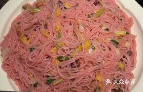 Red Mushroom Stewed Rice Noodles